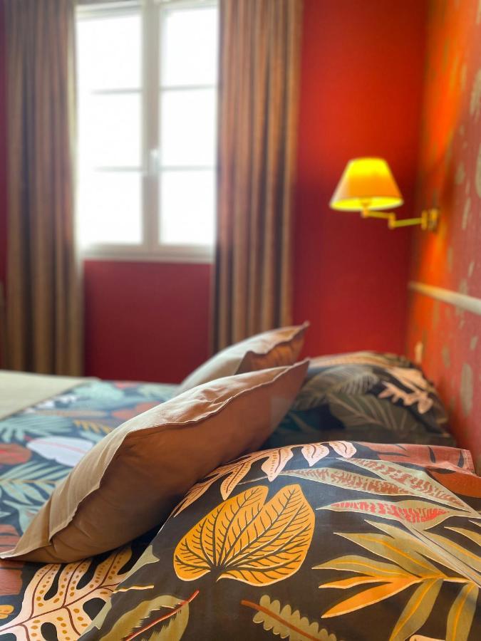 Les 3 Rois By Yy Hotel Villers-Bocage  ภายนอก รูปภาพ